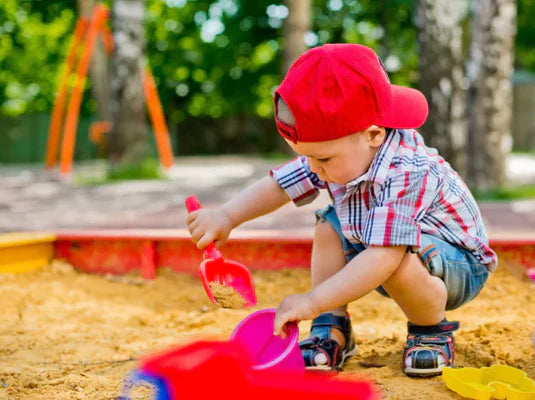 WATER & SAND PLAY